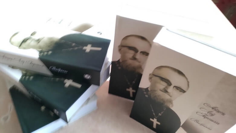 Святар, які звярнуў увагу Ватыкана на беларусаў як асобную нацыю. Выйшла кніга «Выбранае» айца Льва Гарошкі