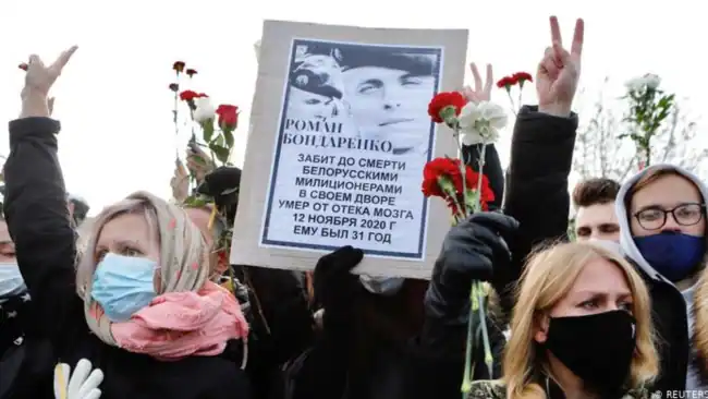 Сястра забітага Рамана Бандарэнкі пра паўгода сьледзтва