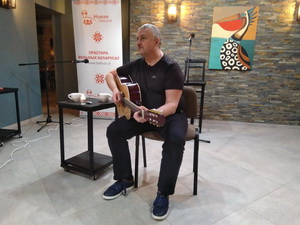 «Ў нескладовае» Раман Арлоў адаптаваў да эміграцыйных умоваў