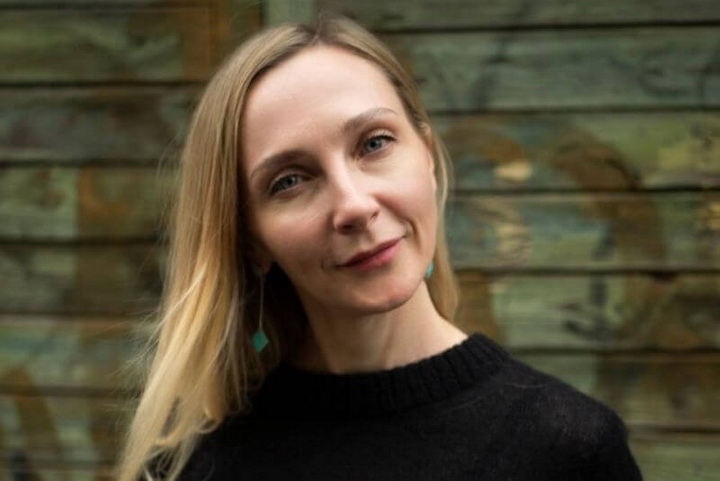 «Ад двух да пятнаццаці. Мая мама ў турме». Псіхолаг Вольга Вялічка напісала кнігу пра свет, якім бачаць яго дзеці палітвязняў