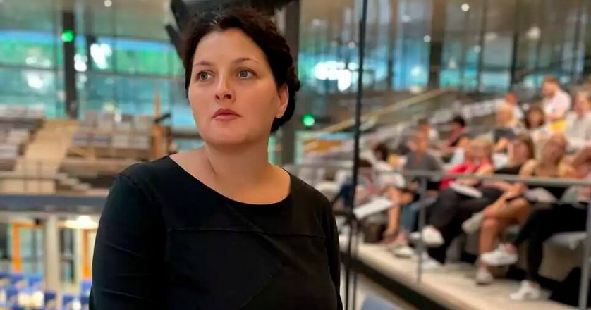 Кіраўніца «Вольнага хору»: «Дзеці ведалі, што калі да нас будуць грукацца ў дзверы, трэба ціхенька выйсці праз другі ўваход, пералезці праз плот і бегчы да суседа»