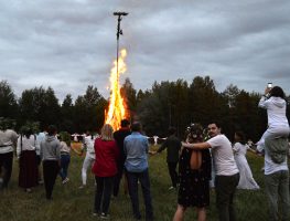 Аўтэнтычнае Купалле на “Запаведным востраве”  