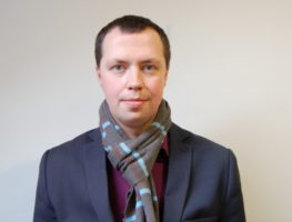 Барыс Гарэцкі: З паднятымі рукамі ішоў насустрач і казаў, што тут дзеці  