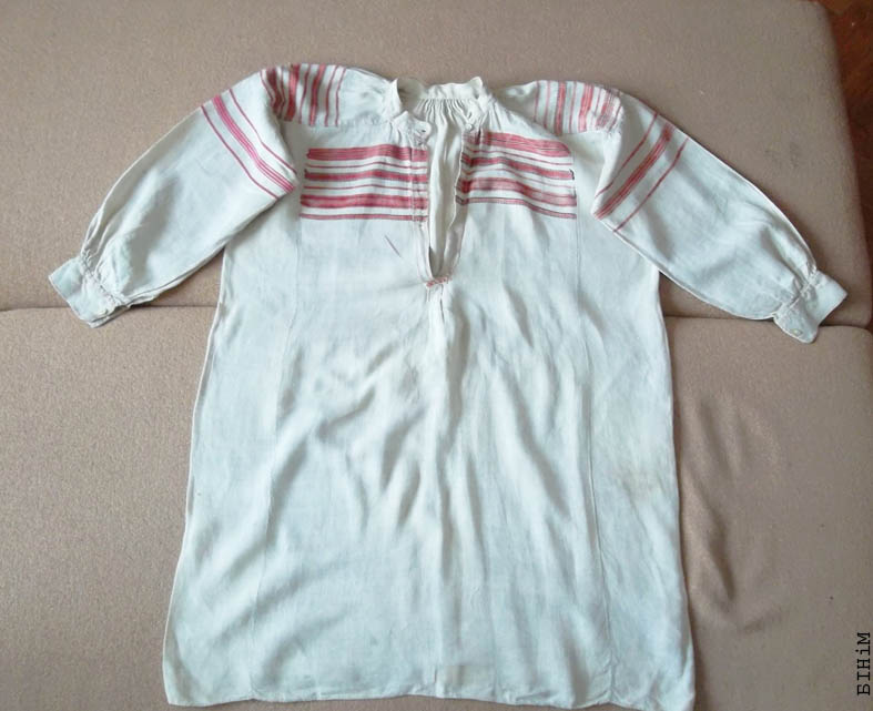 Жаночая кашуля (Канада)