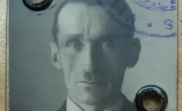 Смех скрозь слёзы: сатыра на савецкі «вызваленчы» міф у рамане Сяргея Пясецкага